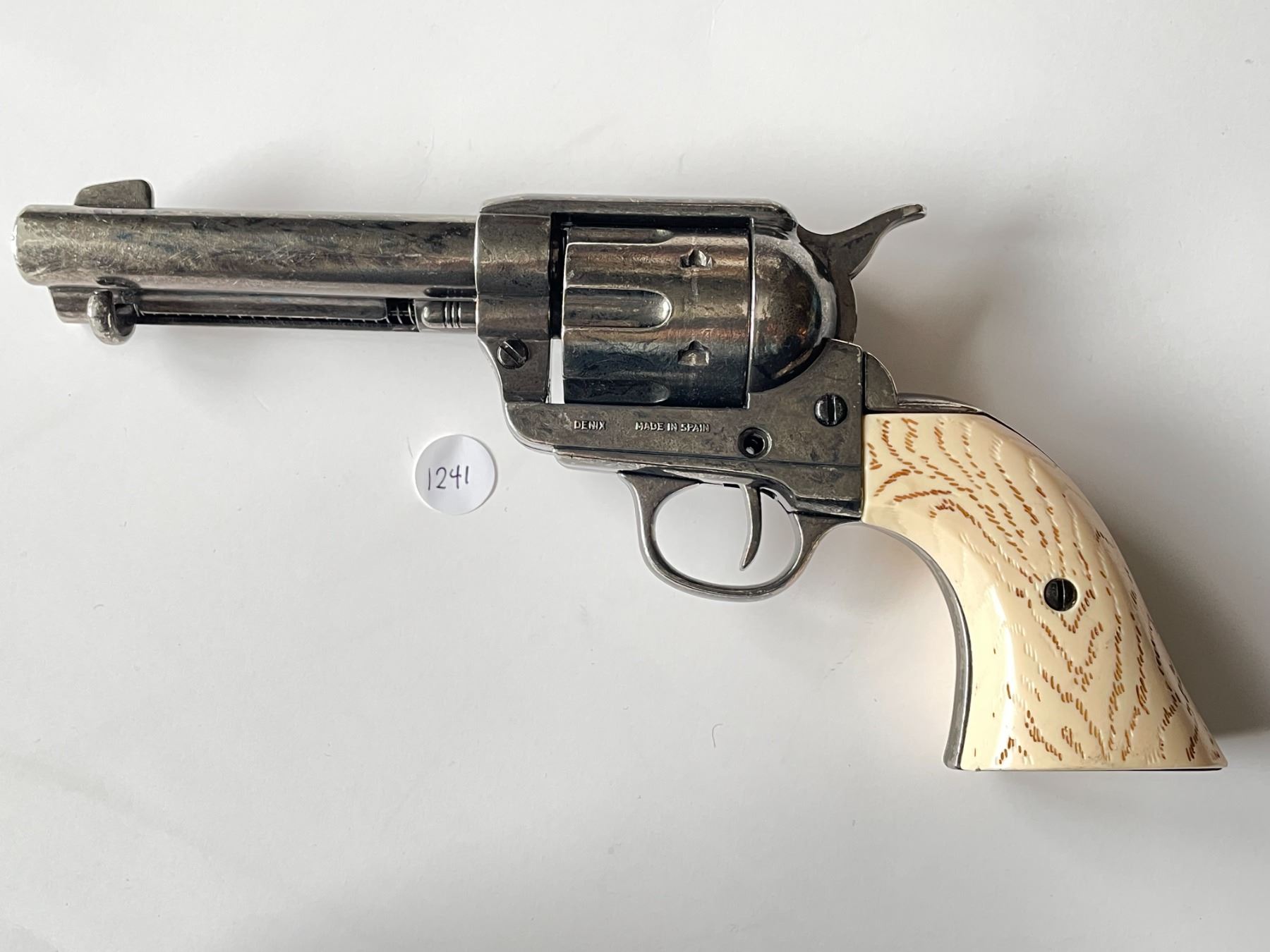 Denix Replica Revolver – Made in Spain