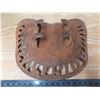 Image 3 : Cast iron tractor seat- Superior