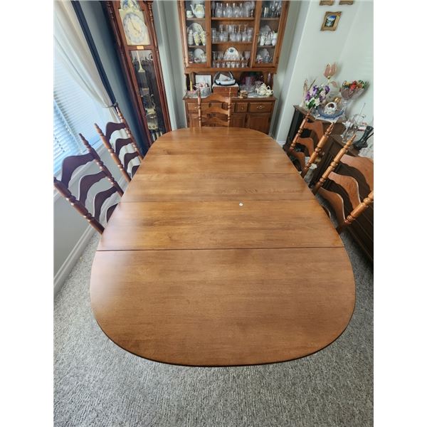 Maple Dining Table & Chairs