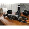 Image 2 : RARE Vintage Ceramic Black Panther, vases & clock