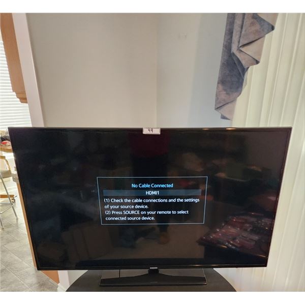 55" Samsung TV with Remote