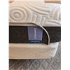 Image 8 : Tempur-Pedic Bed, Swedish Mattresses, Foundation & Pillows