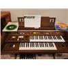 Image 4 : Yamaha Electone Electric Organ - B55, B-75 - Headphones Included