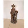 Image 2 : Cowboy Statue & Wooden Cowboy
