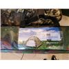 Image 3 : XL Men's Camo Jacket, Camo Tent, 2 Camo Bags, 2 Headlamps, Hunter Seat/Storage
