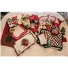 Image 1 : Christmas Linens