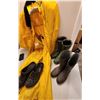 Image 2 : Rain Jackets & Pants Size XL, Size 10 Men's Rain Boots, Size 10 Insulated Rain Boots, Size 10 Crocs