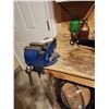 Image 2 : Medium Bench Vise