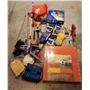 Image 1 : Work Gloves (5), Interior Locking Floor Mats, Cooler Bag, Water Ski Tube, Vehicle Accessories, Jack