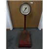 Image 1 : Vintage Canadian Scale Co Ltd Up To 60Lb Metal Scale. NO SHIPPING. Approx. 32"H x 11" x 22"