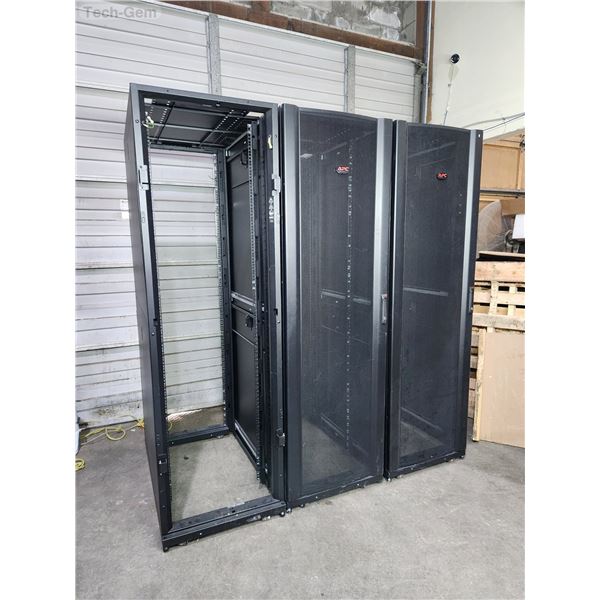 Lot of 3 APC AR3100 NetShelter SX Deep Rack Enclosure