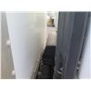 Image 33 : (HI717D) 2014 Isuzu Box Truck, 14-Ft Long w/ Liftgate, 144767 Miles, Lic. 352TVA (Starts & Runs - Se
