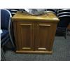 Image 1 : Maple Cabinet