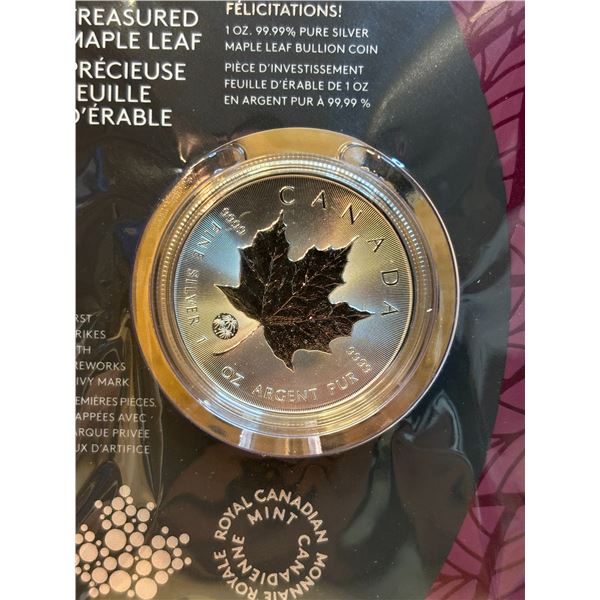 Lot 29-1) 1 oz Canadian Maple 2025 Silver
