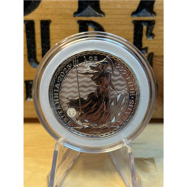 Lot 32-1) 1 oz Britannia 2023 silver