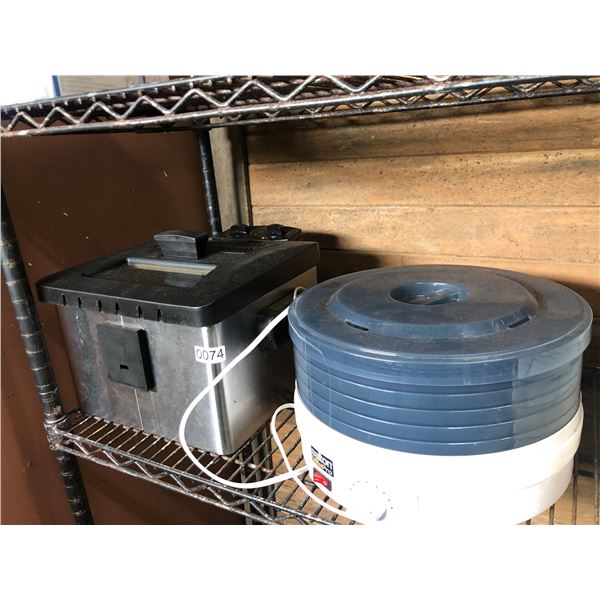 2 PIECE - SALTON VITAPRO STEAMER MODEL DH-1454 AND HAMILTON BEACH DOUBLE FRYER(MISSING POWER CABLE)