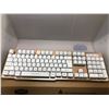Image 1 : BORN IN WAR WIRELESS KEYBOARD BACK LIT WHITE MODEL MK-500