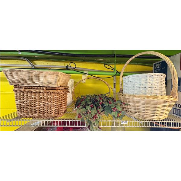 LARGE GROUP OF ASSORTED WICKER BASKETS