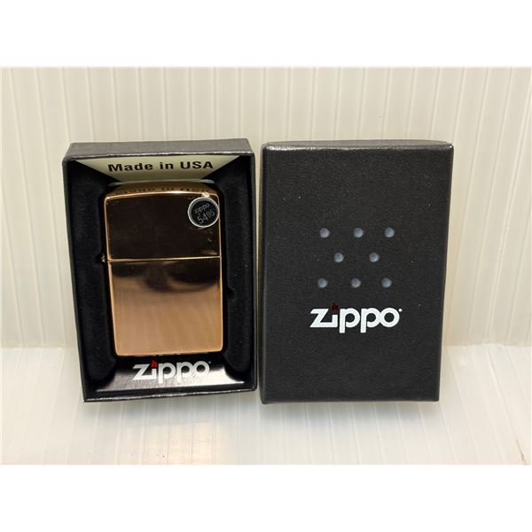 ZIPPO METAL LIGHTER WITH BOX