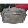 Image 5 : 3 PCS HAND CARRY ASSORTED LUGGAGE BAGS