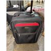 Image 2 : 3PCS assorted hand carry bags