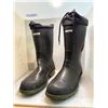 Image 1 : Pair of Baffin industrial waterproof boots steel toe size 10. made in Canada.