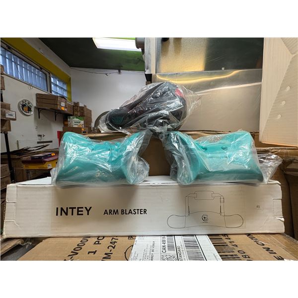 Group of items - Inti arm blaster, 2pc neck and shoulder relaxation pads and bike seat