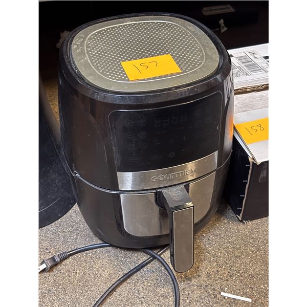 Gourmia air fryer (working)