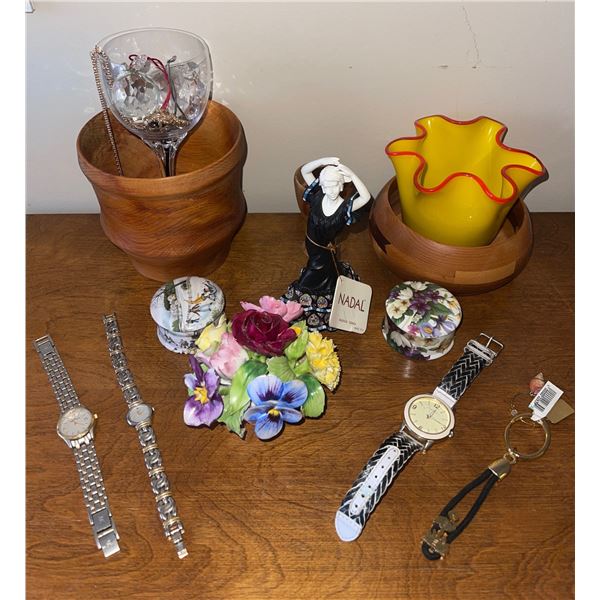 Wooden Bowl & Vase  Mid century Style Yellow Blown Glass Hasnd made Vase  Nadel Valencia- Espana Fig