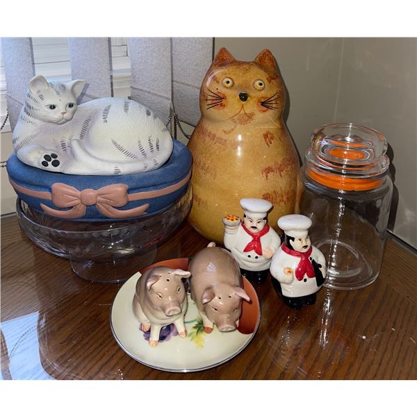 Kitchen Decor Collection  Cats Chefs, Pigs, and More