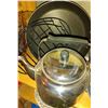 Image 2 : Bundle of Kitchen & Cooking Items  Metal Strainer, Kettle, Large Heavy Frying Pan Utensils & Holder