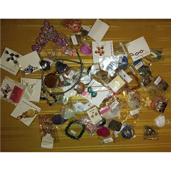 Large Assortment of Fine Jewelry & Costume Jewelry Pieces  Neck Laces, Braceletts,