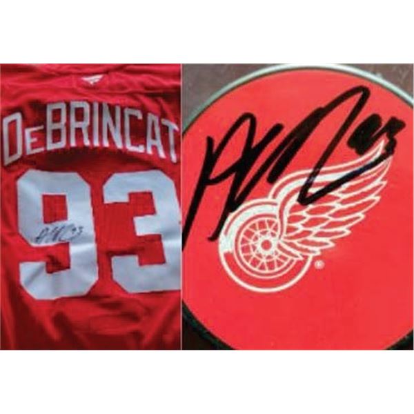 SIGNED ALEX DEBRINCAT JERSEY