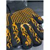 Image 2 : 1 Pair of BBQ Gloves/Heat Resistant Oven Mitts/Grilling Gloves - New