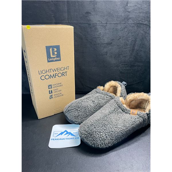1 Pair of LongBay Mens Sherpa Memory Foam Slippers with Non-Slip Grip Bottoms - Size 11-12 - New
