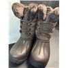Image 2 : 1 Pair of HobiBear Women's Waterproof Winter Mid-Calf Lightweight Snow Boots - Size 39 EUR - New