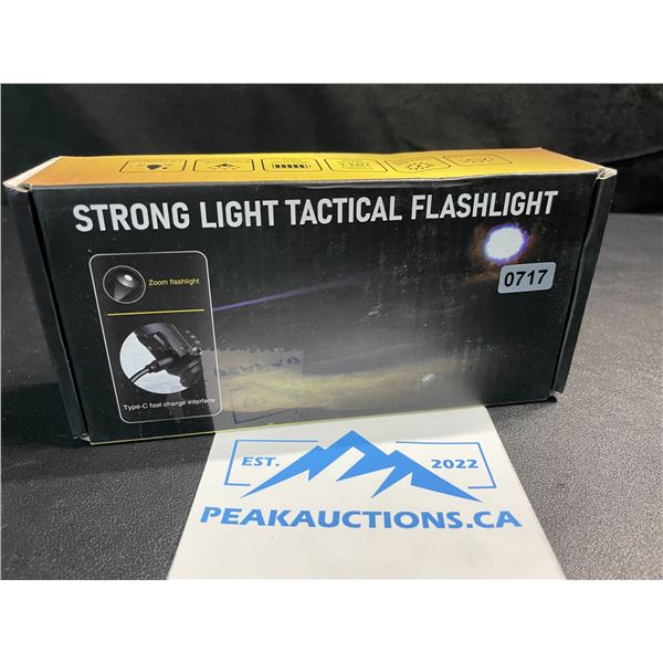 1 Strong Light Tactical Flashlight Set - New in Box