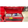 Image 2 : CRAFTSMEN STANDING TOOLBOX WITH NON-SLIP DRAWER LINERS APPROX 37" X 25.5" X 10"