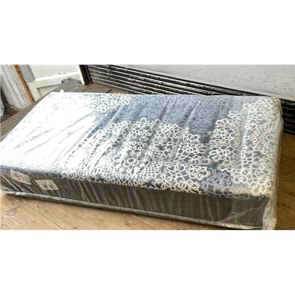 DOUBLE SIZE MATTRESS