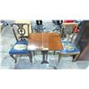 Image 2 : FOLDING TABLE WITH 2 NEEDLEPOINT CHAIRS