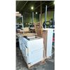 Image 2 : PALLET OF ASSORTED FURNITURE