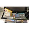 Image 2 : TOOLBOX WITH CONTENTS