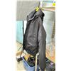 Image 2 : SMALL BLACK INAUTHENTIC CANADA GOOSE WINTER JACKET
