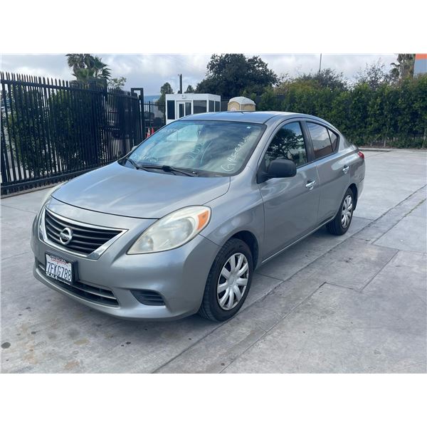 NISS VERSA 2012 T-DONATION