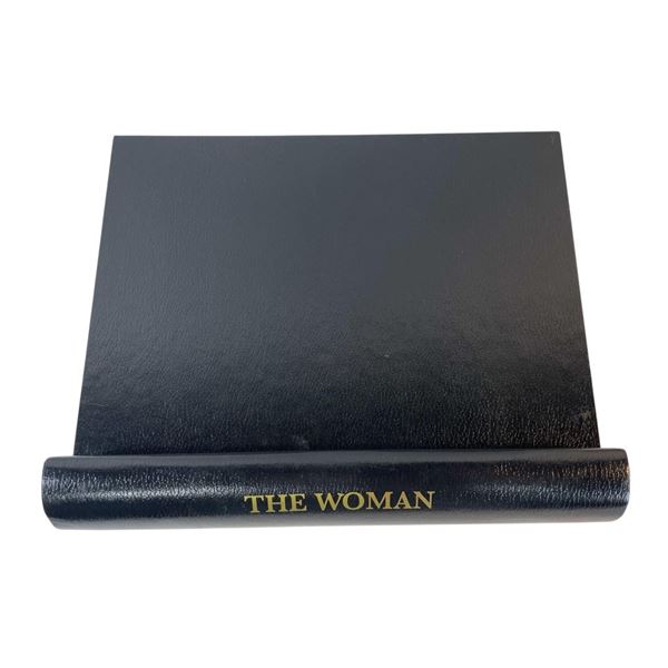 Feud (2017–2024) - Joan Crawford (Jessica Lange) Prop Script Binder