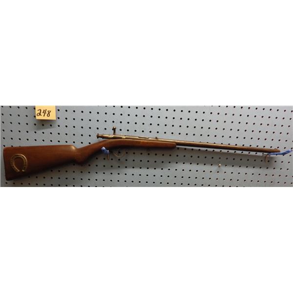 Bayard, Bolt action, Bolt not working, Caliber 22, Made in Belgium, serial number 3456.