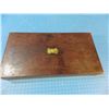 Image 5 : Mahogany case, 14 1/4" x 7 1/2" x 2 1/4", fitted for a large revolver, no key  - CONSIGN # PC 5