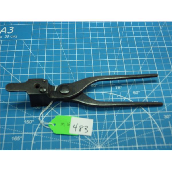 Early Winchester mold marked 38 L for the 38 long cartridge