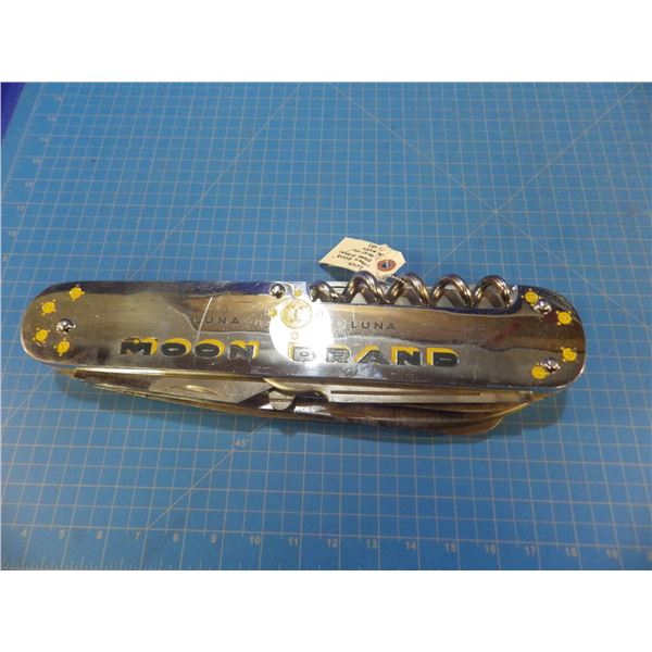 Luna "Moon Brand" Store Display pocket knife, A. Feist & Co. Solingen, 13 lbs. 14 1/2 X 2 inchess