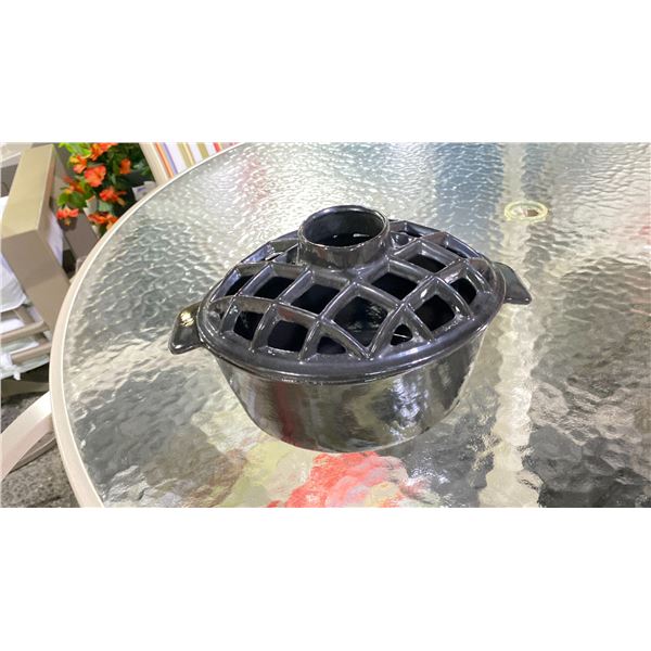 BLACK LATTICE STEAMER